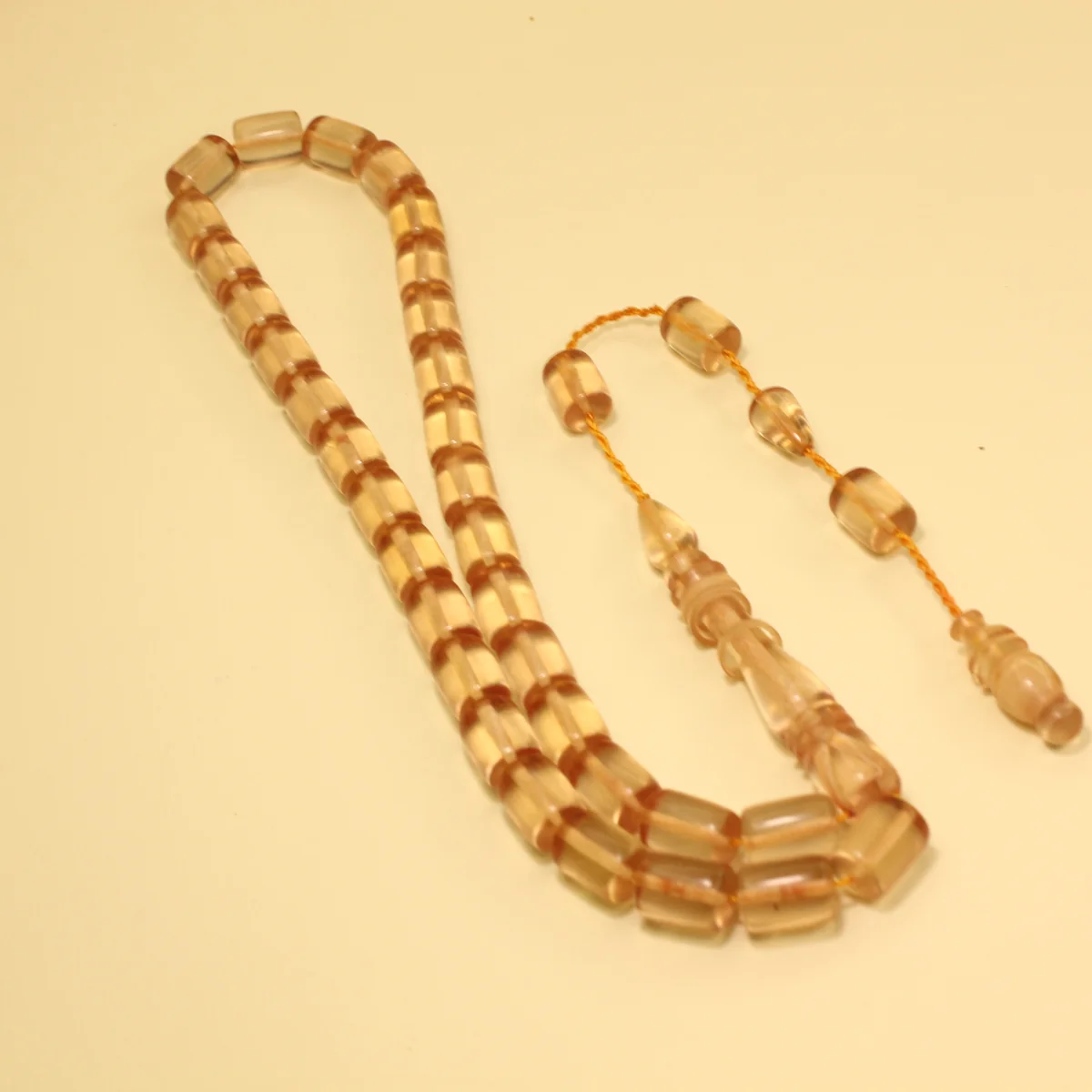 Şəffaf Silindir Kəsim Halqa İmaməli Sıxma Kəhrəba - Şəkil 2