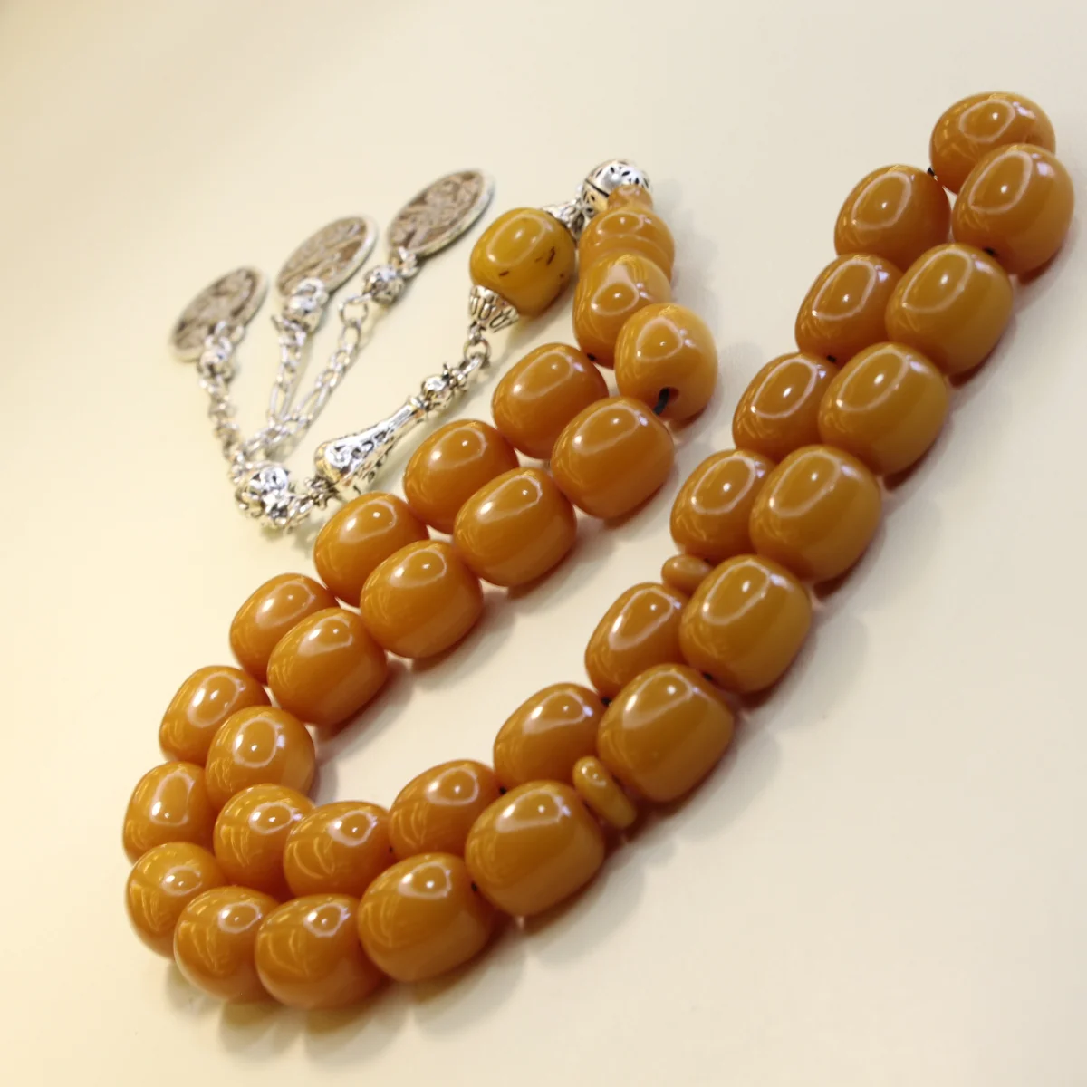 Sarı alpaka püsküllü osmanlı kəhrəba - Şəkil 3