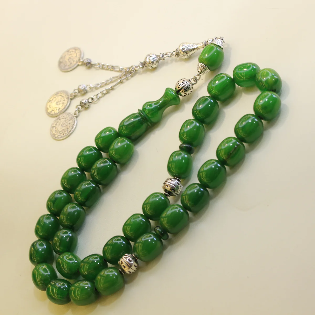 Yaşıl alpaka püsküllü osmanlı kəhrəba - Şəkil 2