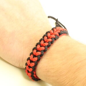 Qırmızı-qara əl işi toxuma qolbaq