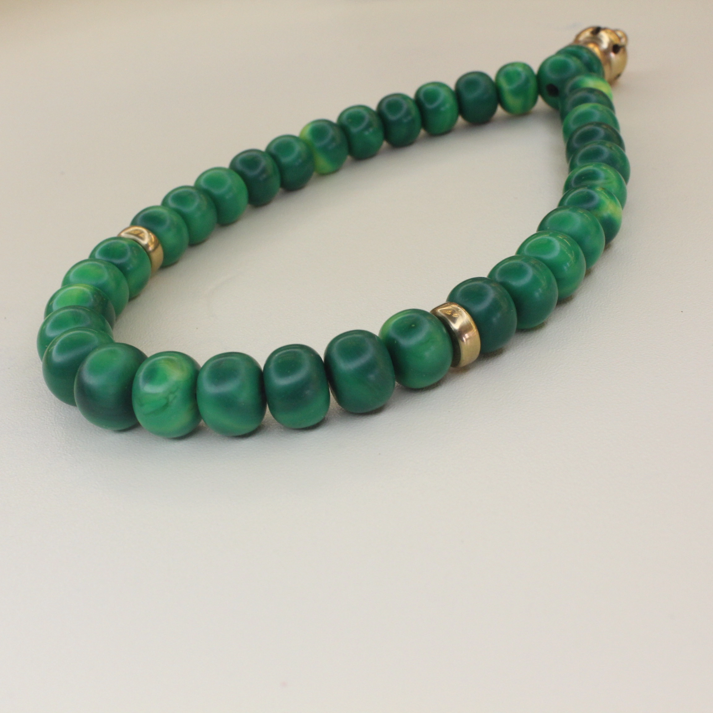 Yaşıl sıxma kəhrəba təsbeh - Şəkil 2