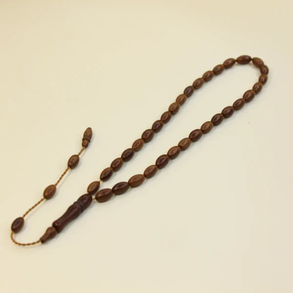 Qəhvəyi kuka təsbeh