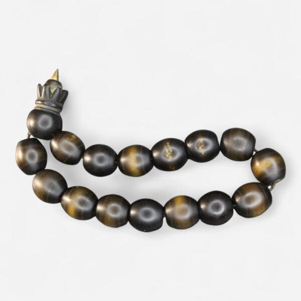 IMG_0731 Tac başlıqlı ebonit təsbeh