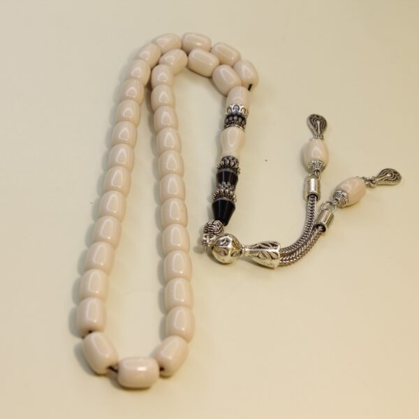 Naqqaşlı Ağ Sıxma Kəhrəba