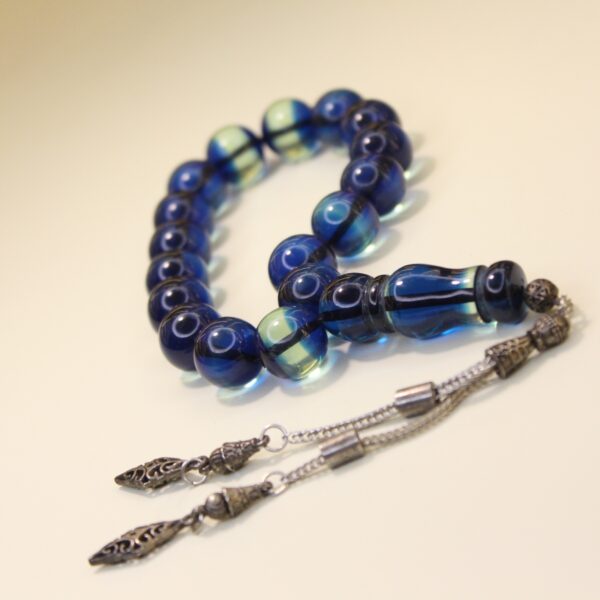 Yumru kəsim qırmızı sıxma kəhrəba