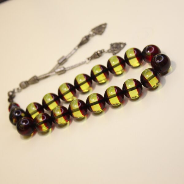 Yumru kəsim qırmızı sıxma kəhrəba