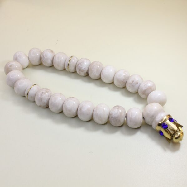 Ağ tacklonlu mərmər təsbeh